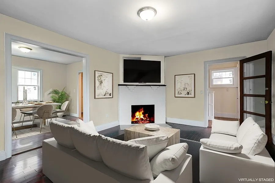 10 Dewitt Pl photo 1