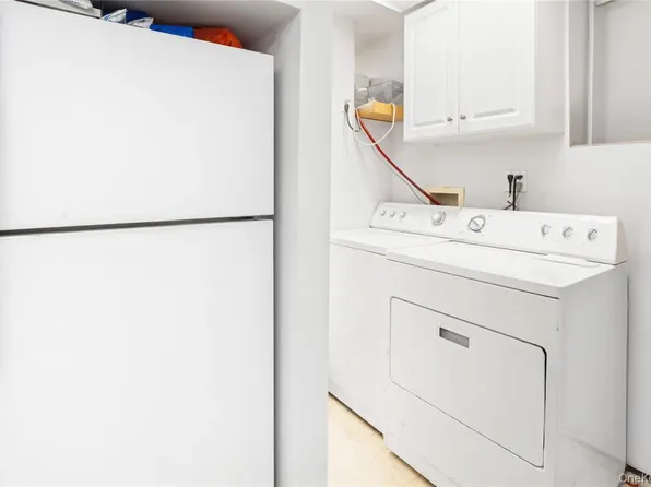 1527 East 29th Street image 16 of 20