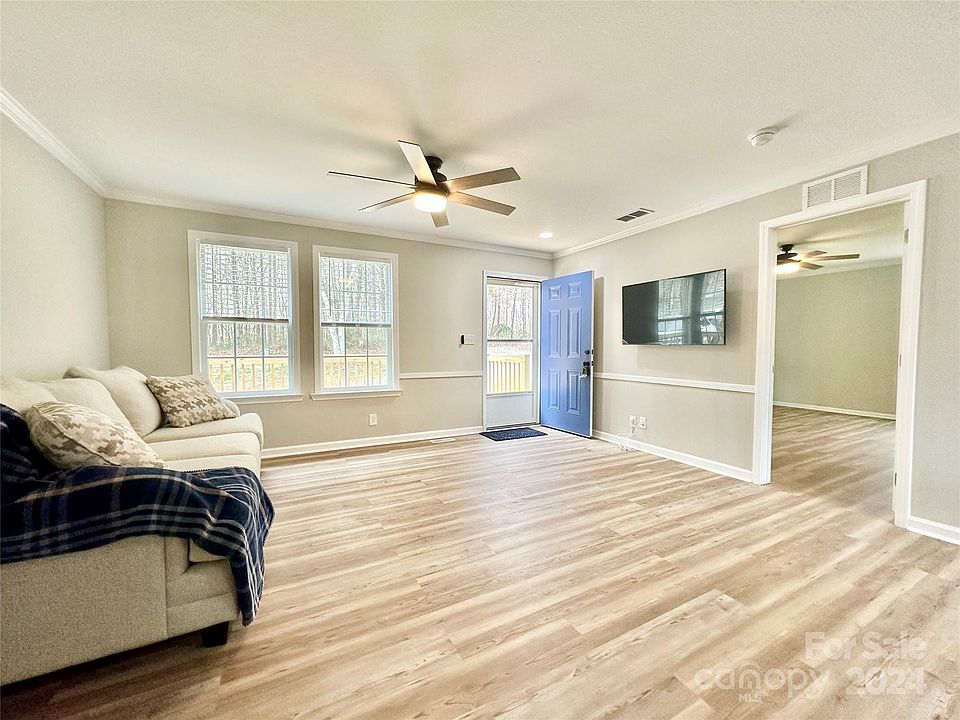 155 Yarborough Rd, Lincolnton, NC 28092 Zillow