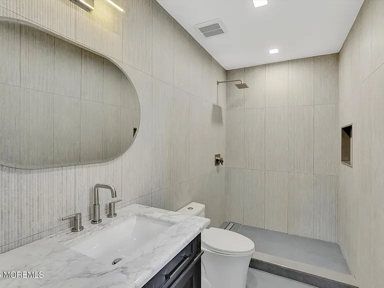 243 Woodcrest Rd — Photo 19