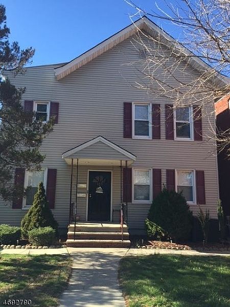 1st image of 185 Bloomfield Ave
