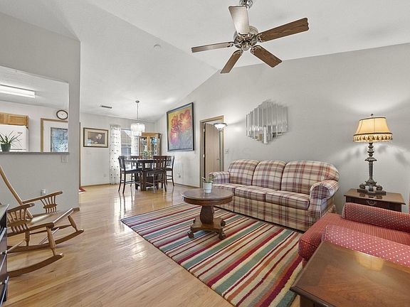4th image of 8565 Victoria Meadow Ln