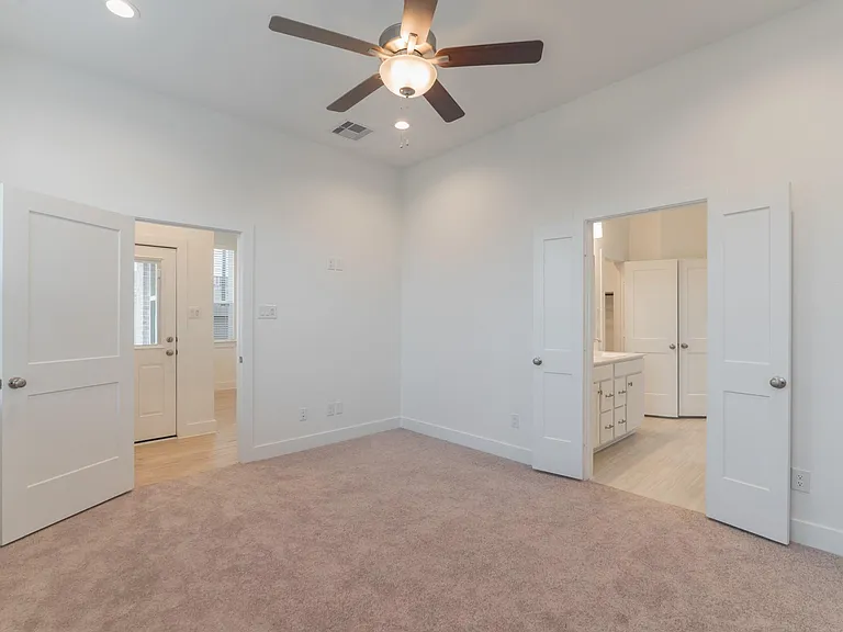 10747 Pine Pink — Photo 13