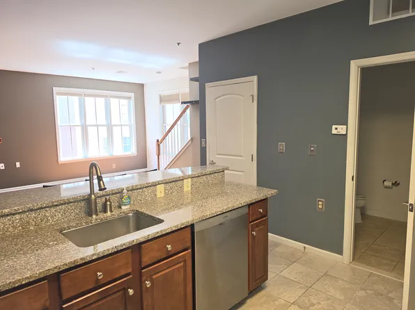 133 N Bread St Unit 1A3, Philadelphia, PA 19106