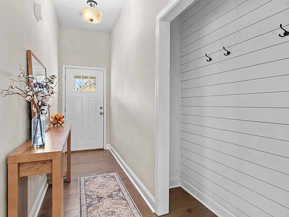 4th image of 171 Hawks Ridge Trce