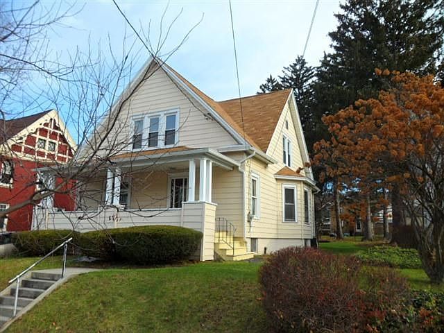 1st image of 111 S Washington St