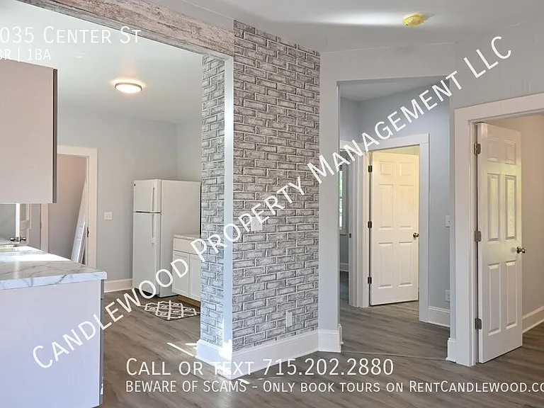 2035 Center St — Photo 11
