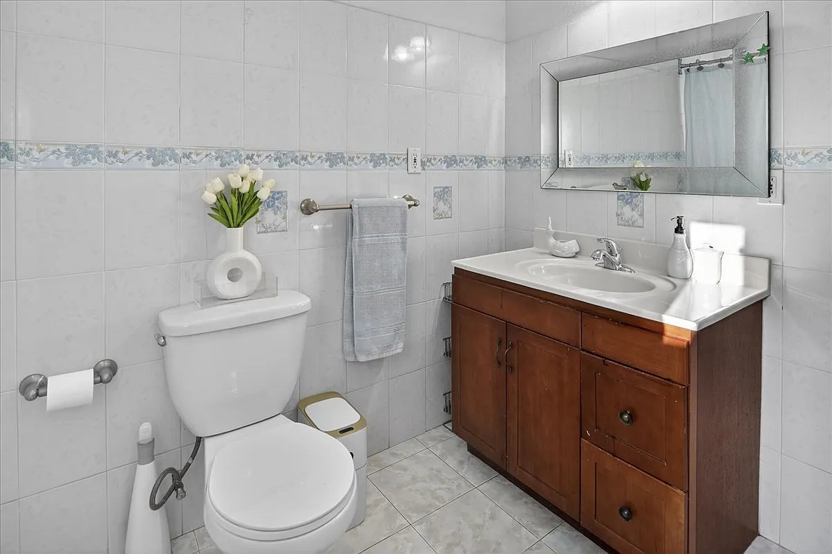 3 bed, 1500 sqft, $4,000 — Photo 4