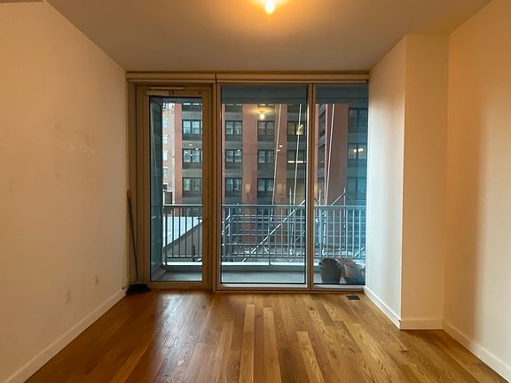 4th image of 436 Albee Sq #3D