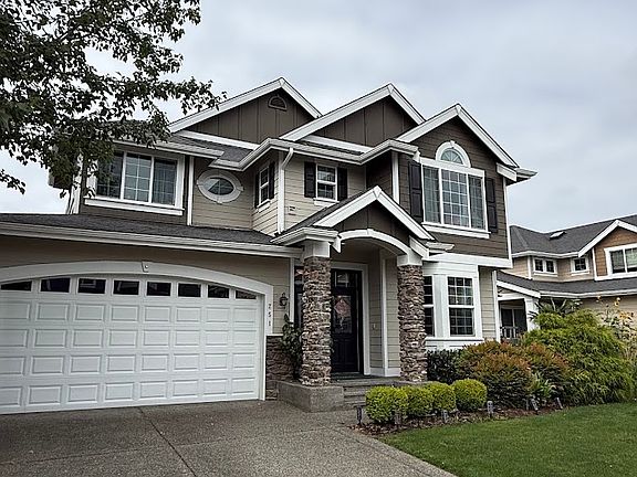 2nd image of 251 Chelan Ave NE