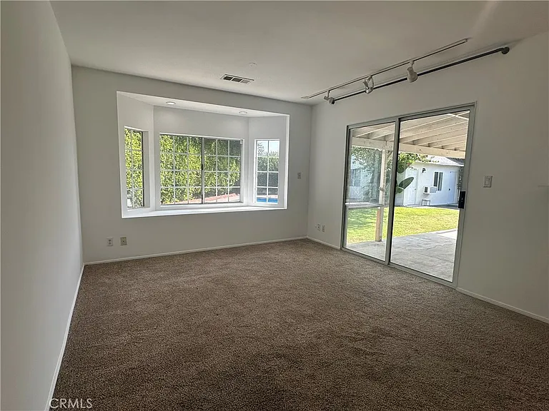 12811 Cumpston St — Photo 11