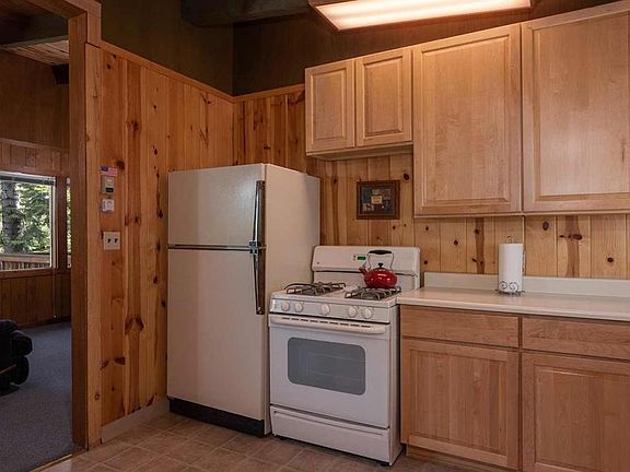 5th image of 325 Leota Way