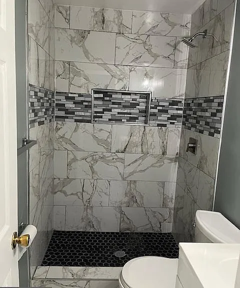 7001 Blue Bird Ct — Photo 25
