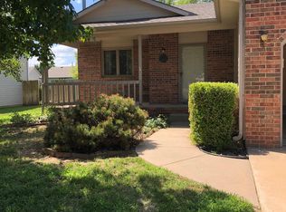 2347 N Parkridge Ct, Wichita, KS 67205