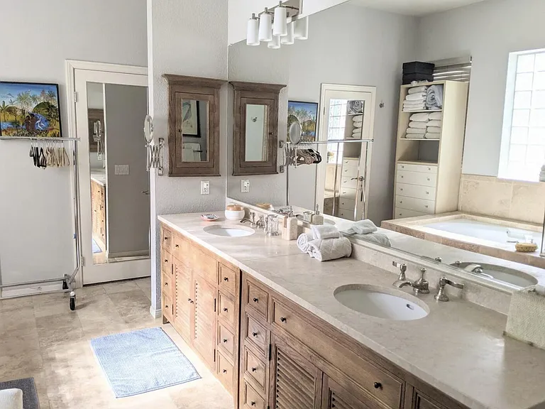 725 Terra Nova Dr — Photo 12