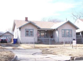 908 N Madison St, Junction City, KS 66441