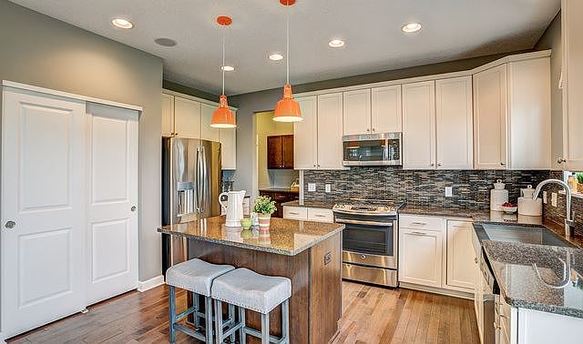 1st image of 3 Savannah Cir