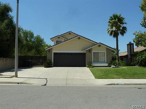 1st image of 32515 Skylark Dr