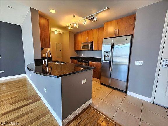 3rd image of 200 W Sahara Ave Unit 2305