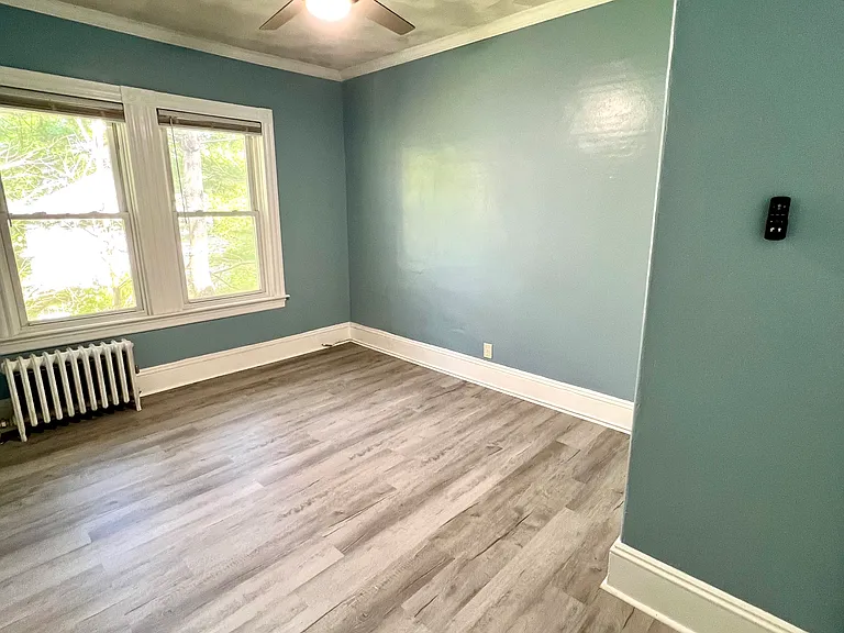 136 Church St #B — Photo 15