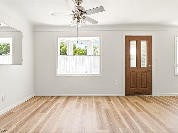 5th image of 5572 Porter Rd