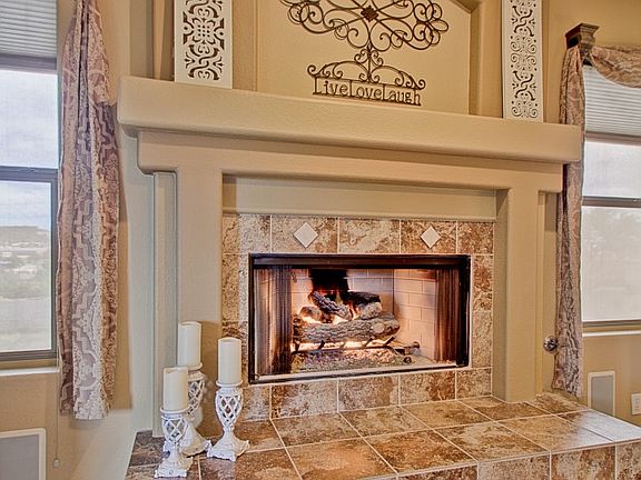 2nd image of 1522 E Villa Theresa Dr