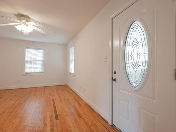 3rd image of 1113 Hillside Ave