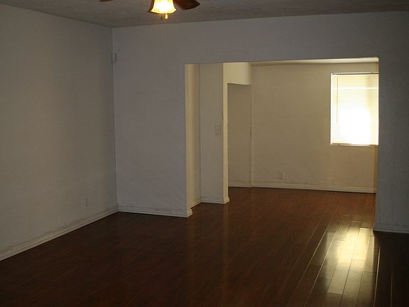 2nd image of 874 E Jefferson Ave