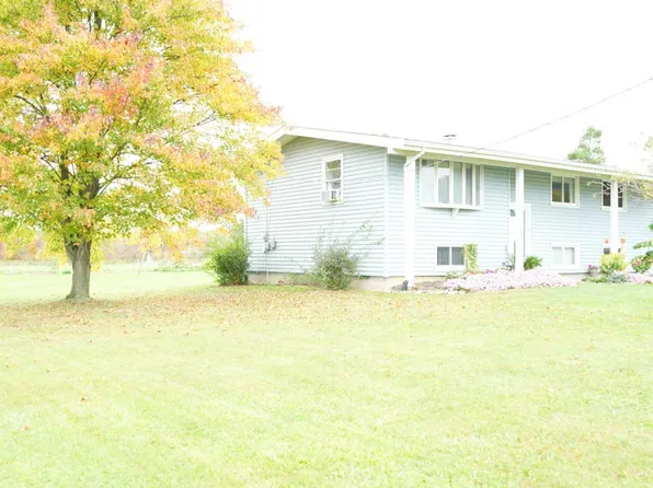 999 Clay St, Jefferson, OH 44047