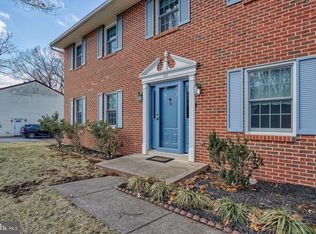 40 Harvest Dr, Etters, PA 17319