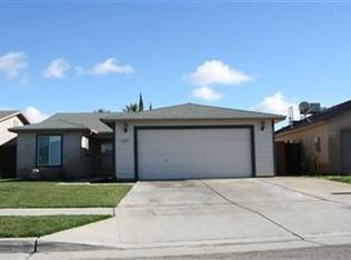 2529 S Vagedes Ave, Fresno, CA 93706