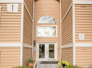 23410 18th Ave S APT I202, Des Moines, WA 98198