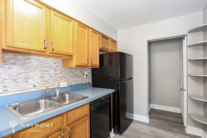 963 Masefield Rd — Photo 9