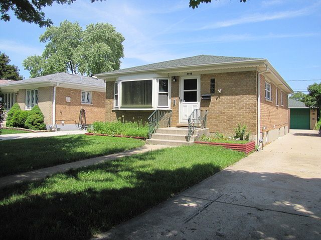 1st image of 4943 N Greenwood Ave