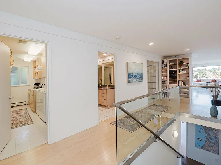 5834 Packard Ln NE — Photo 24