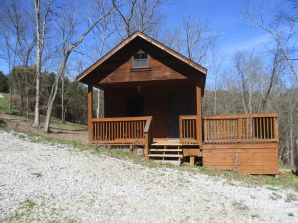 2757 Neave Milford Rd, Falmouth, KY 41040