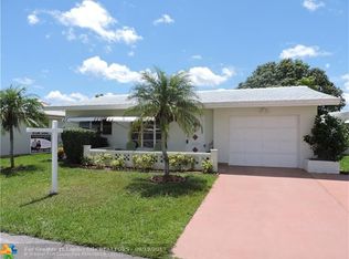 7102 NW 72nd St, Tamarac, FL 33321