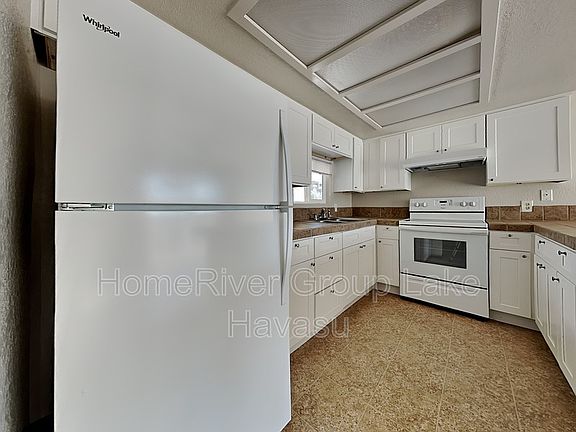 4th image of 2980 Simitan Dr APT 2