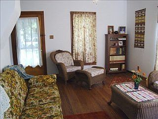 1st image of 3179 Keats Ave