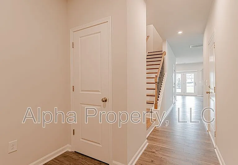 111 Santorini Way — Photo 2