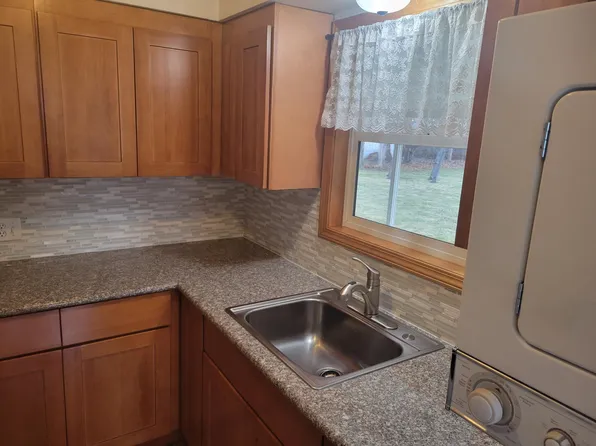 114 N McCabe Rd, Spokane, WA 99216