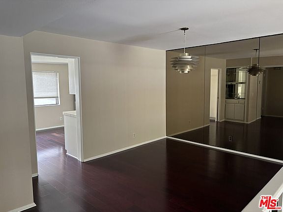 4th image of 4541 Alla Rd Unit 5