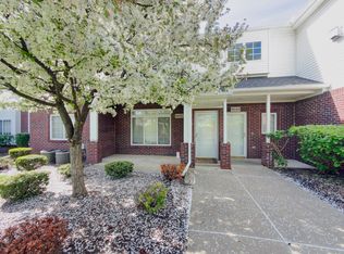 5637 Twin Oaks Dr, Sterling Heights, MI 48314