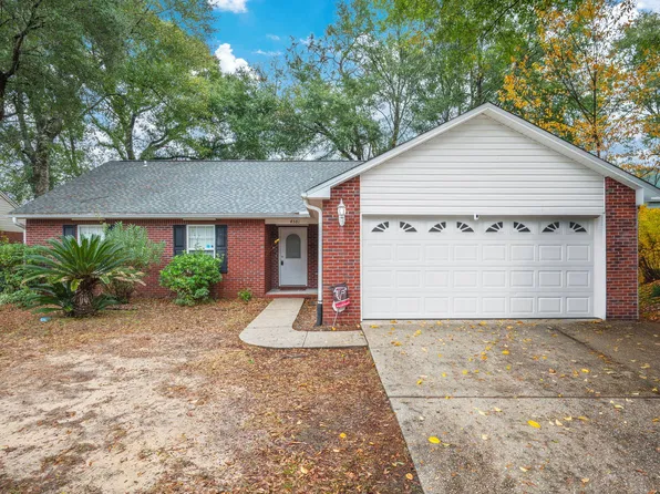 4581 Top Flight Dr, Crestview, FL 32539