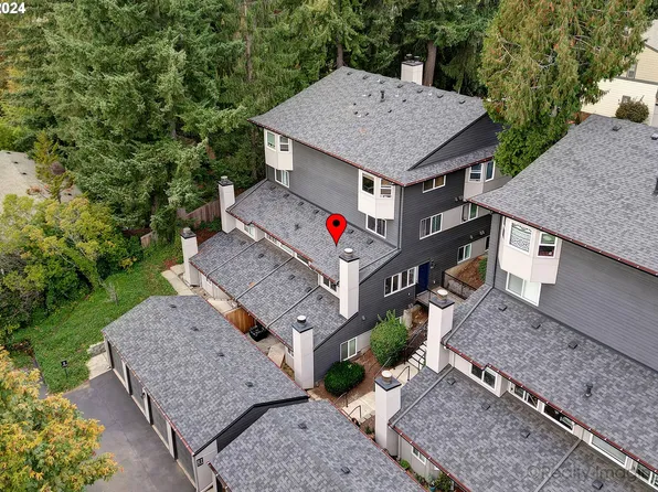 6208 NE 17th Ave APT 102, Vancouver, WA 98665