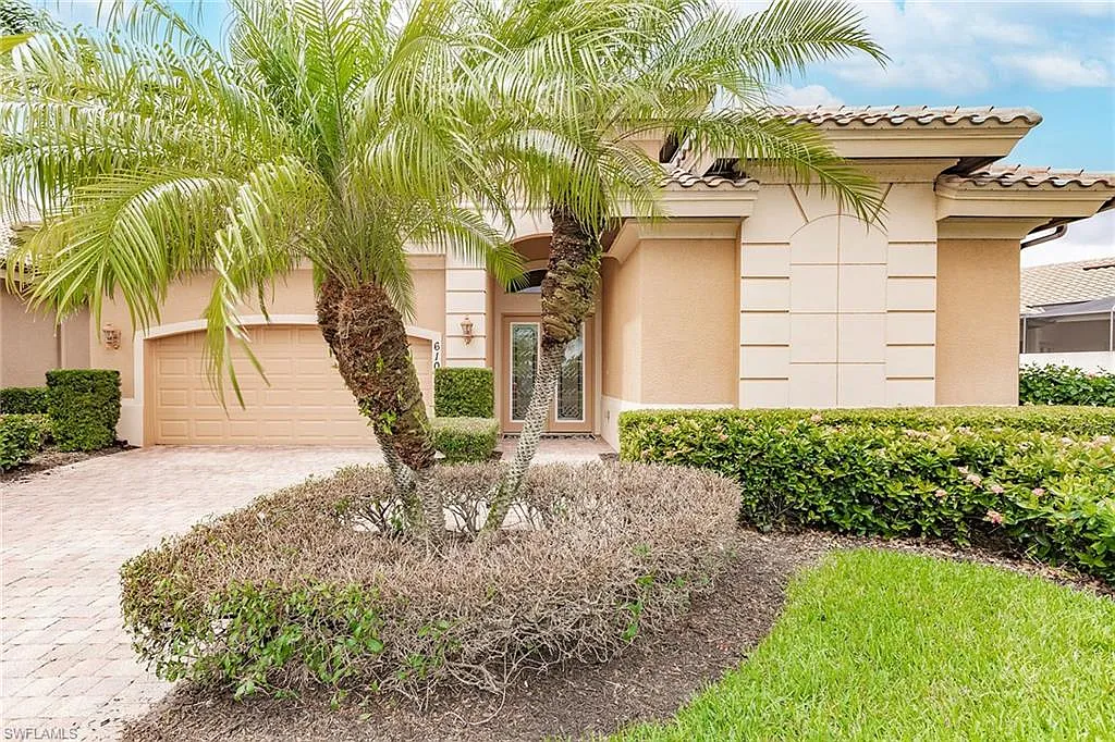3 bed, 3.0 bath, 1945 sqft, $12,000 — Photo 2