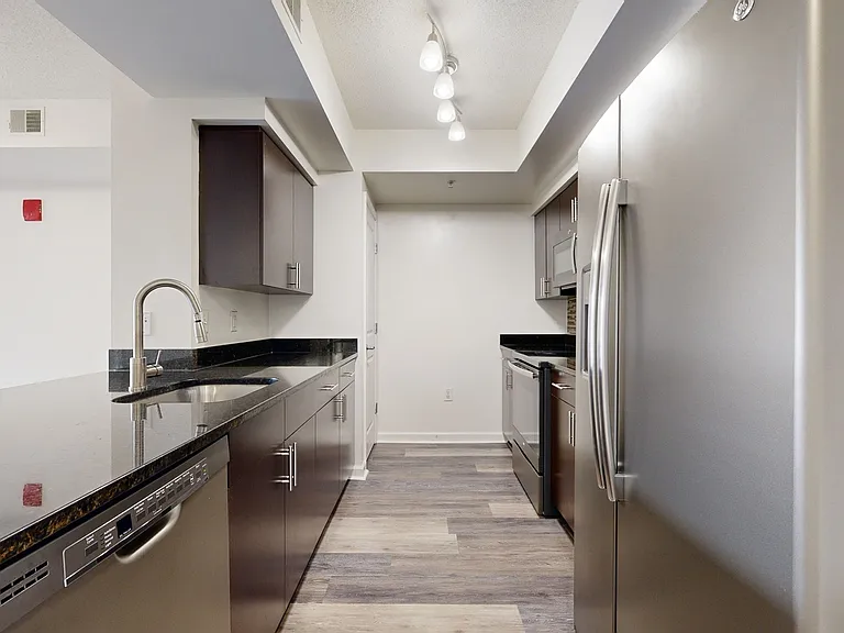1301 Thomas Circle — Photo 114