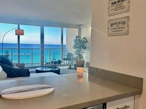 100 Bayview Dr APT 1906, Sunny Isles Beach, FL 33160