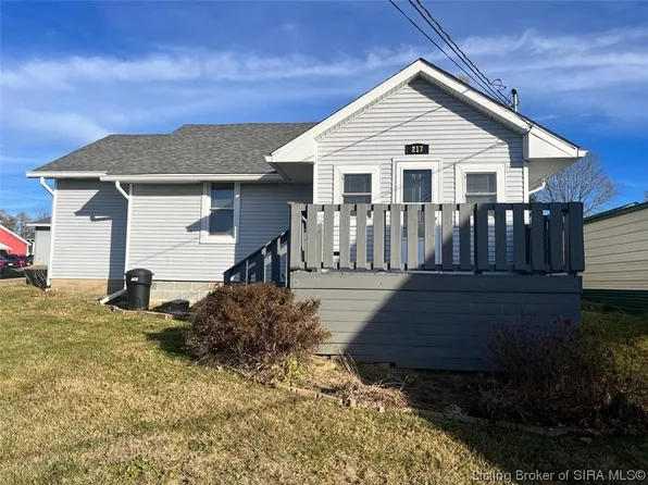 217 Marshall Avenue, Salem, IN 47167