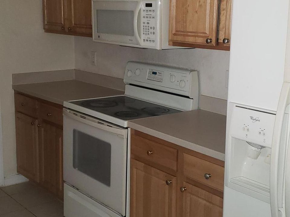 1st image of 10075 N Gate Pkwy #2103